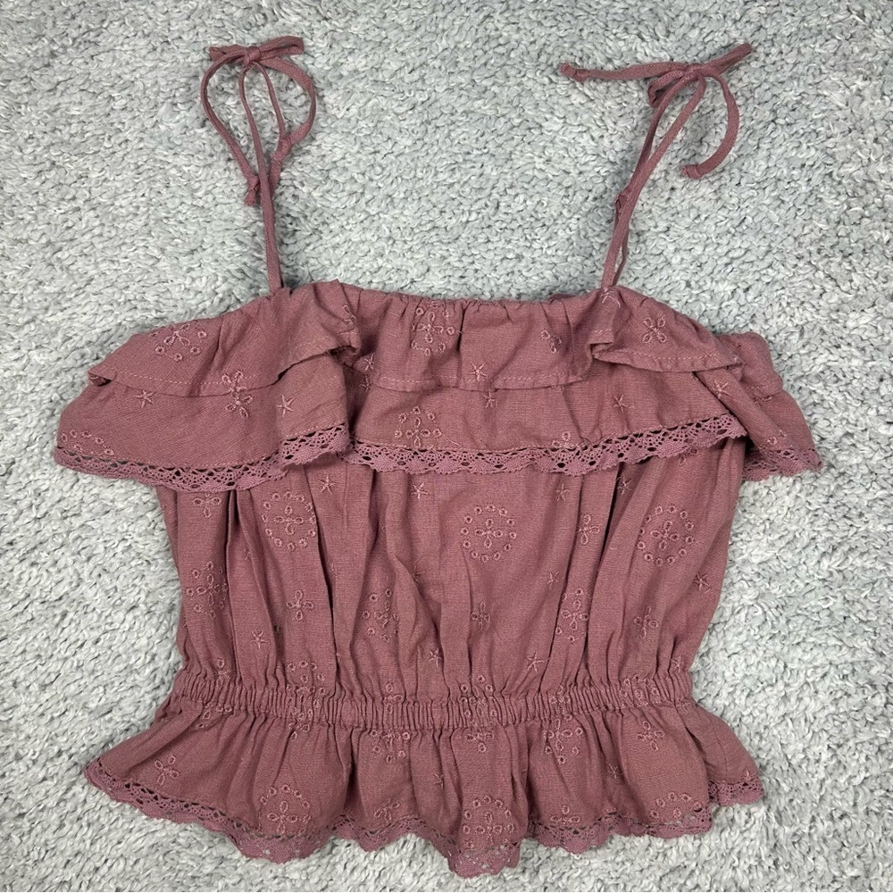American Eagle Top Womens Small Ruffled Cropped Eyelet Cropped Cottage Chic Pink
